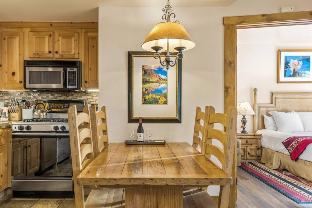 Blue Collar Boutique: Affordable Adventure Aparthotel Telluride Εξωτερικό φωτογραφία